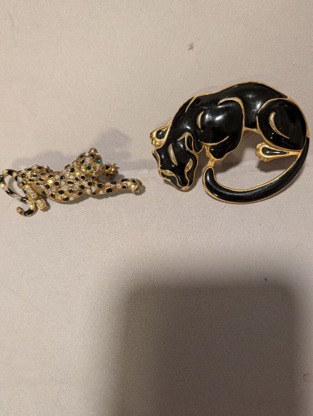 2 Vintage pins Rhinestone  And Enamel Broach. The Black Panther Broach, trifari
